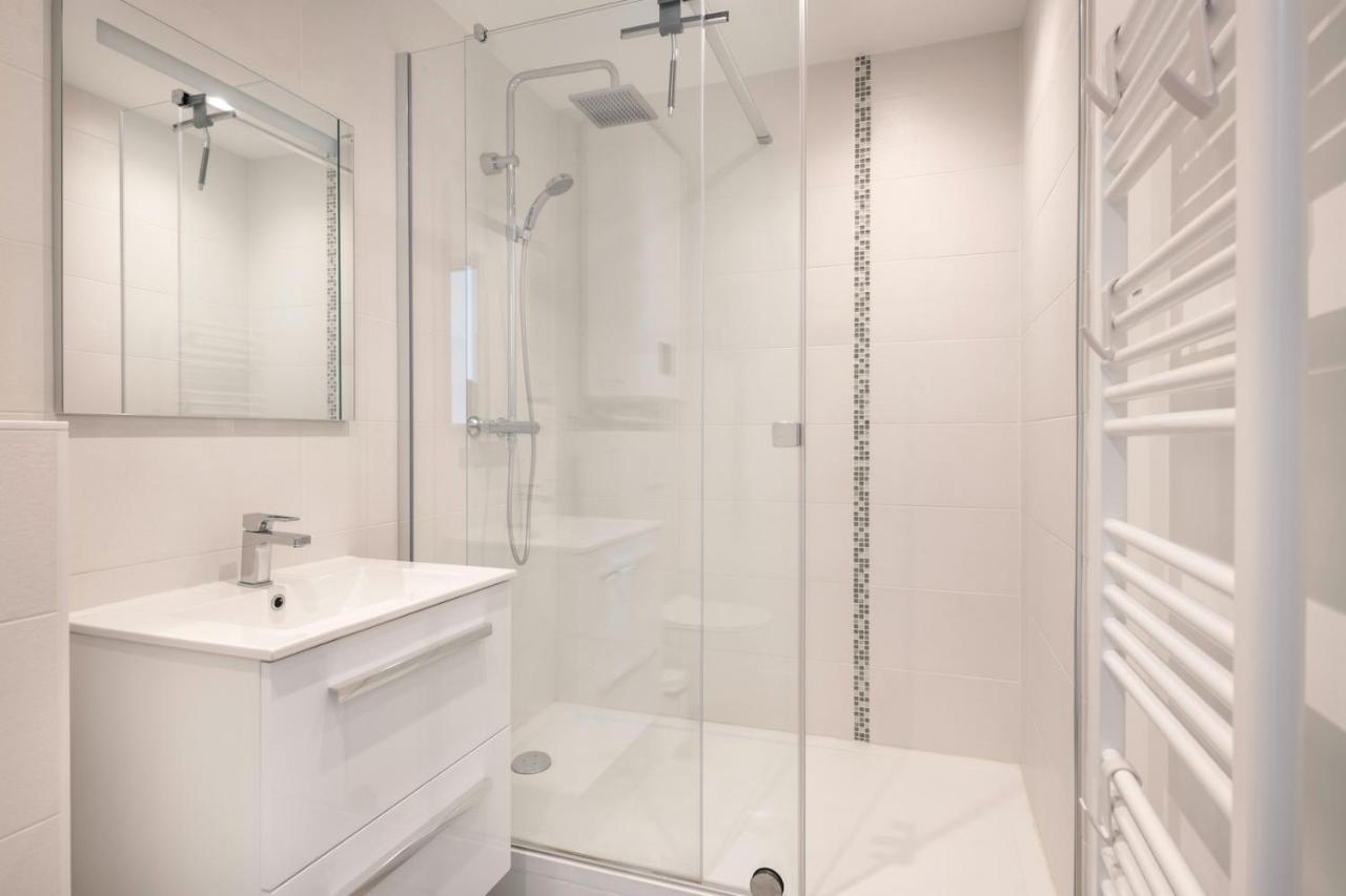 Appartement Pour 4 Avec Vue Sur La Marina 波尔尼谢 外观 照片